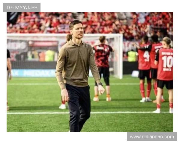 范迪克直言利物浦现状混乱 阿隆索否认皇马更衣室存在问题